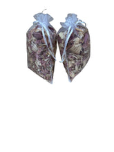 Load image into Gallery viewer, Authentic Eastern Red Cedar Aromatic Sachet Bags